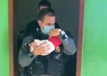 Mãe viciada entrega bebê como ‘garantia’ em boca de fumo e perde criança