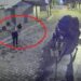 Mulher é agredida com capacete e tem moto destruída por ex