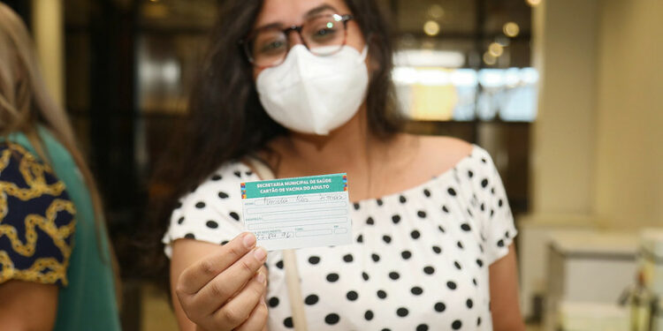 Manaus ultrapassa a marca de 1 milhão de pessoas vacinadas com a primeira dose contra Covid
