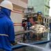 Sanitização na Barão de São Domingos e rua dos Barés limpa sujeira deixada pela cheia
