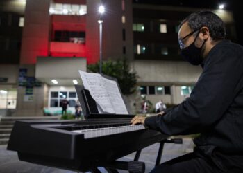 Projeto ‘O Artista Visita’ volta a ser apresentado em hospitais de Manaus