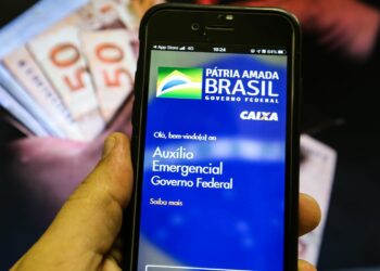 Auxílio emergencial é liberado para beneficiários do Bolsa Família com NIS 1