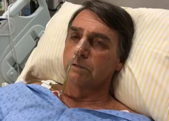 Bolsonaro passa bem, mas segue sem previsão de alta