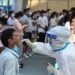 China tem maior número de novos casos de Covid-19 desde janeiro deste ano