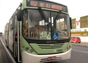 Linhas de ônibus que atendem o Novo Aleixo terão itinerário alterado; entenda