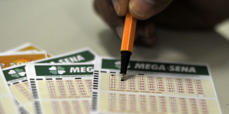 Mega-Sena; Veja as dezenas sorteadas nestas quarta-feira (21)