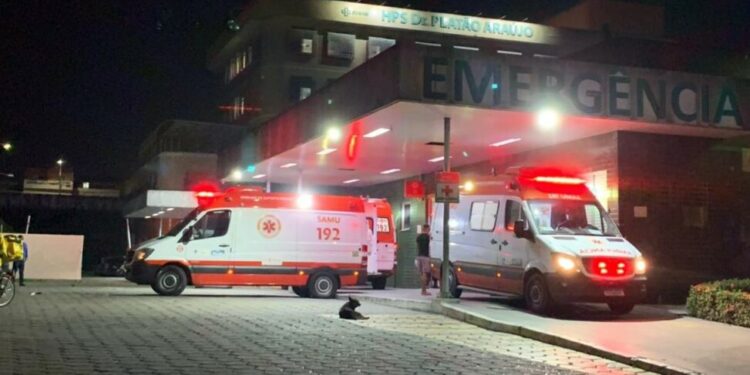 Casal é alvejado com tiros no Novo Aleixo e um deles morre no hospital
