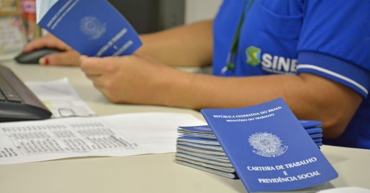 Sine Manaus oferece 111 vagas de emprego para esta terça