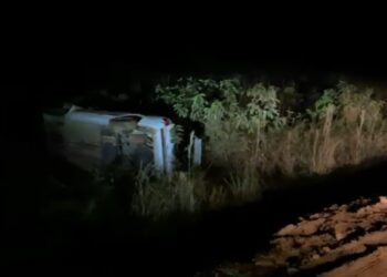 Dois policiais militares morrem em acidente no município de Humaitá