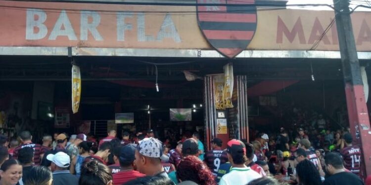 Homem leva quatro tiros em Bar do Flamengo, na zona Leste de Manaus