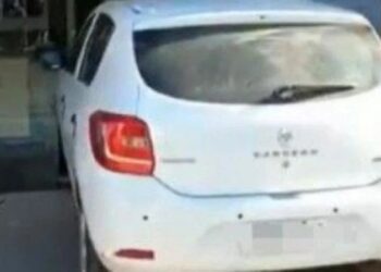 Idoso tenta invadir banco com carro para se vingar e é preso