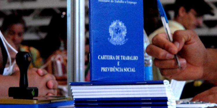Manaus tem 100 vagas de emprego para contratação imediata nesta quarta-feira