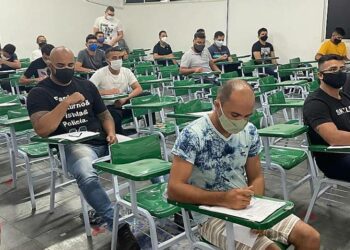 Concurso tem mais de 2,5 mil vagas para PM, PC, Bombeiros e Detran no AM com salários de até R$ 20 mil