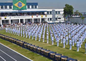 Marinha abre inscrição para 7 concursos em todo Brasil; saiba como se inscrever