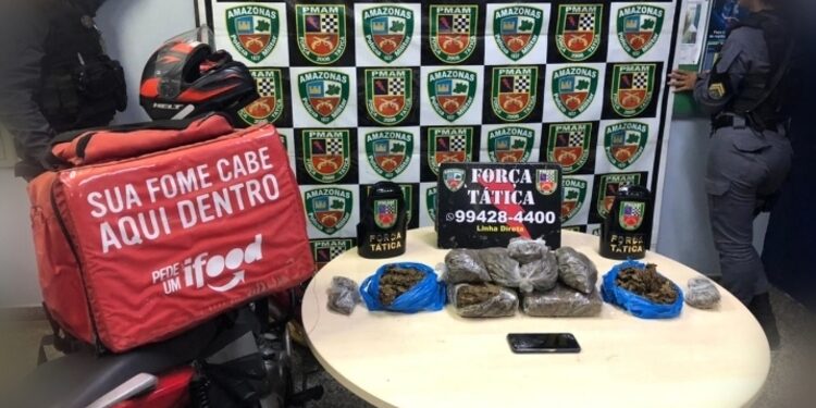 Delivery de maconha: entregador é preso na zona Centro-Oeste de Manaus