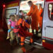 Menino de 2 anos que sobreviveu a afogamento é salvo de ser queimado vivo em incêndio