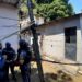 Homem morre ao trocar tiros com segurança de fábrica de joias, em Manaus