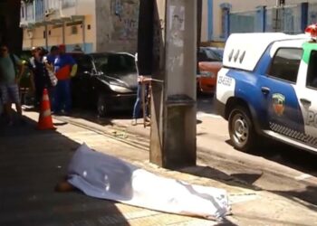 Jovem é executado a tiros no Centro de Manaus