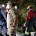 ESPIA – Para fugir de linchamento, assaltante se esconde em esgoto e dá trabalho para Bombeiros