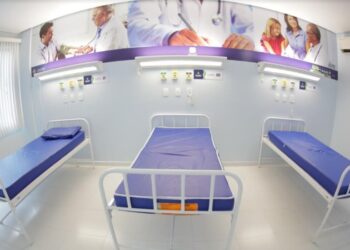 Com queda no número de casos de Covid, Amazonas deixará de usar hospital Nilton Lins