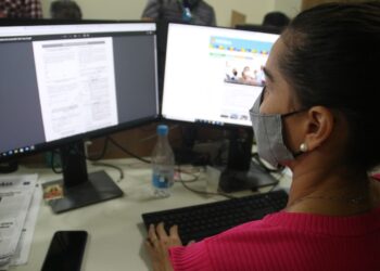 Semed divulga lista preliminar de processo seletivo para professores; confira