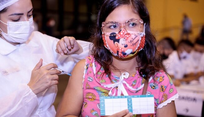 Atenção! Saiba onde se vacinar contra Covid-19 neste sábado (17)