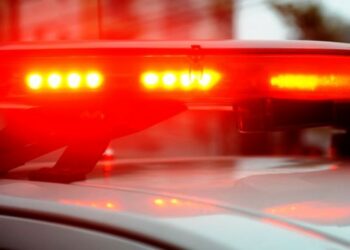 Casal é preso após fazer sexo na frente de duas crianças