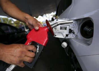 Litro da gasolina sobe R$ 0,09 nas refinarias da Petrobras a partir dessa quinta (11)