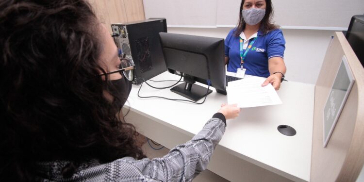 Sine Manaus tem 235 vagas de emprego para esta quarta (25); confira