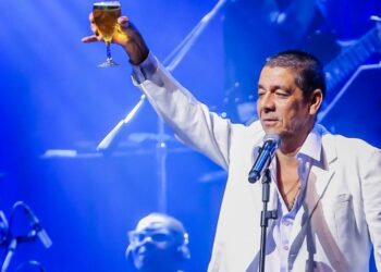 Zeca Pagodinho é internado com Covid-19, em hospital no Rio de Janeiro