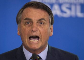 STF determina volta de investigações sobre intervenções de Bolsonaro na PF