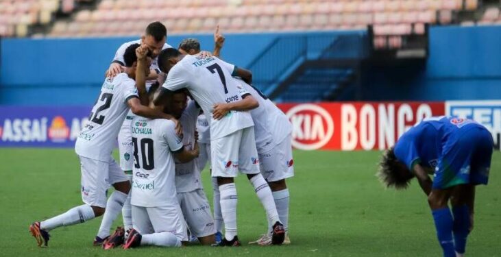 Manaus FC vence em casa e assume liderança de grupo, na série C do Brasileirão