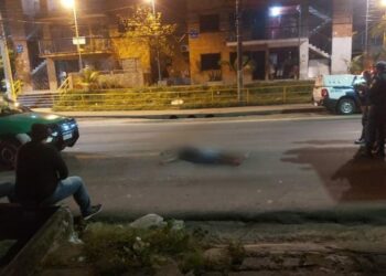 Homem é encontrado estrangulado e com sinais de tortura, na zona Sul de Manaus