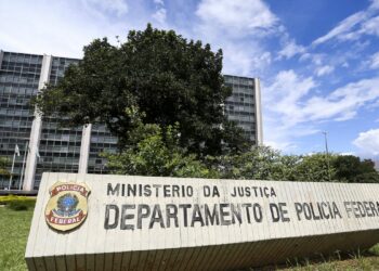 PF desarticula associação criminosa suspeita de invadir site do TSE