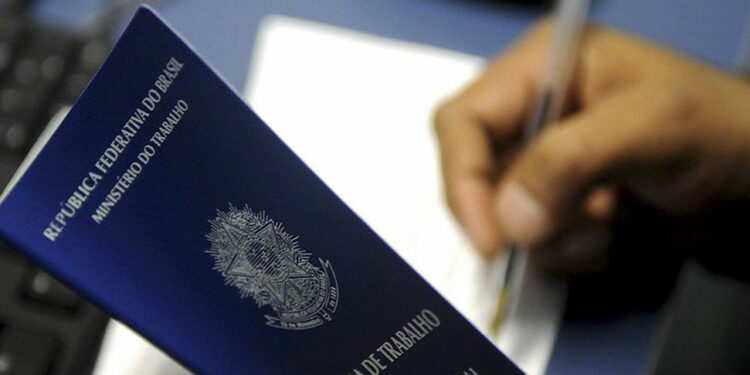 Programa de redução de salários e jornada termina na próxima semana
