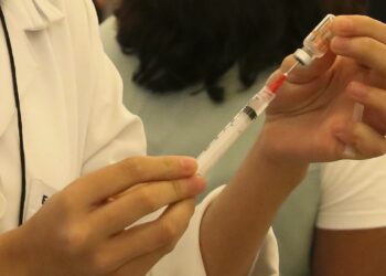 Brasil atinge 50 milhões de pessoas com vacinação completa contra Covid-19