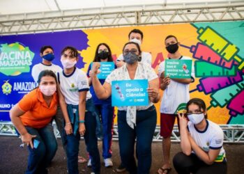 Alunos da rede estadual dizem ‘sim’ à vacina contra Covid-19