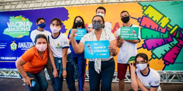 Alunos da rede estadual dizem ‘sim’ à vacina contra Covid-19