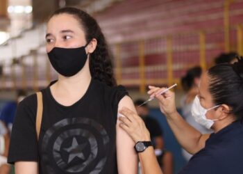 Covid-19: Vacinação em Manaus prossegue nesta segunda atendendo público a partir dos 18 anos