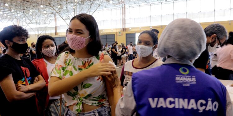 Arena da Amazônia terá ponto de vacinação contra Covid-19 nesta quarta (18)