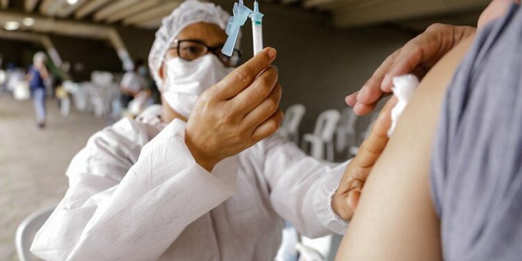 Manaus terá mutirão de 2ª dose de Vacinação contra Covid-19
