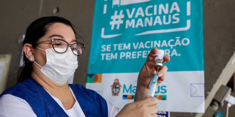 Covid-19: Manaus terá 36 pontos de vacinação nesta quarta (1º)