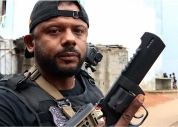 Delegado ‘youtuber’ simula operações e prisão de líder de facção criminosa para ganhar ‘likes’