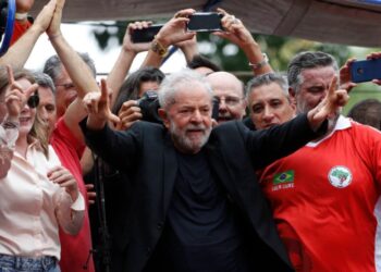 Segundo Ipec, Lula ganha eleições 2022 em todos os cenários aplicados aos eleitores