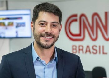 Jornalista Evaristo Costa é demitido da CNN e diz que soube pela TV