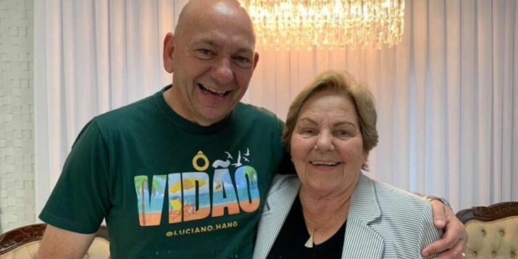 Declaração de óbito da mãe de Luciano Hang foi fraudada para esconder tratamento precoce, dizem médicos à CPI da Covid