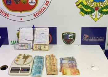 Homem é preso com ouro avaliado em R$ 51 mil, dentro de embarcação no rio Solimões