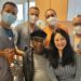 Pelé recebe alta hospitalar após 30 dias de internação