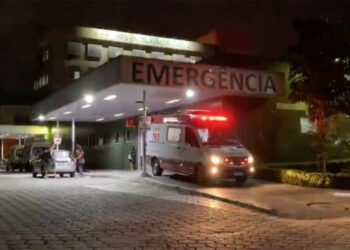 Em Manaus, homem é encontrado agonizando em via pública após ser esfaqueado