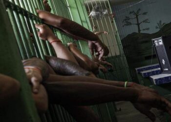 Justiça solicita medidas do Estado em prevenção a possíveis crises no sistema prisional do AM